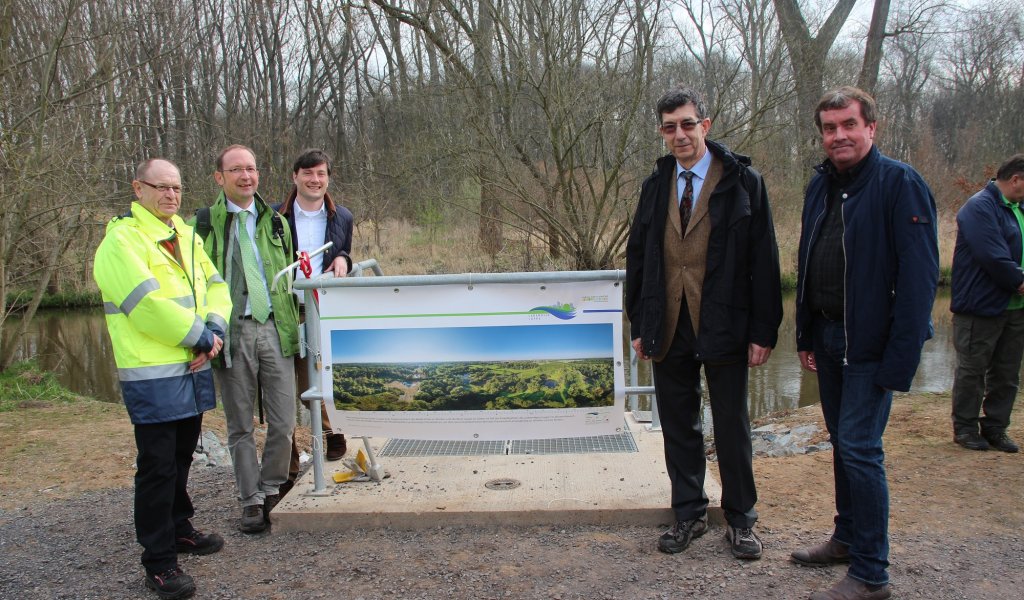 v.l.n.r: Lothar Dornbusch (Bürgermeister Schkeuditz), Matthias Herbert (Bundesamt für Naturschutz), Heiko Rosenthal (Beigeordneter für Umwelt, Ordnung, Sport Leipzig), Dr. Hartmut Schwarze (Sächsischen Staatsministerium für Umwelt und Landwirtschaft) und Bernd Heinitz (NABU Sachsen) | Foto: Maria Vitzthum | NABU Sachsen